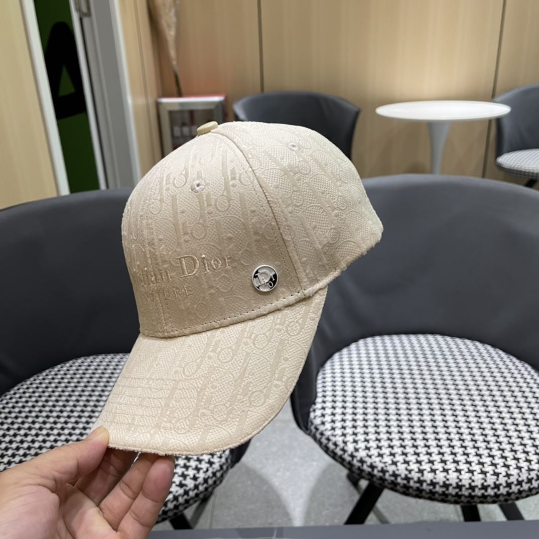 Christian Dior Caps